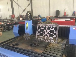 Tagliatrice economica del plasma di CNC a basso costo approvata CE